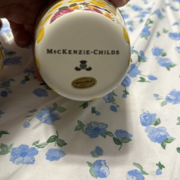 Retired, MacKenzie Childs Enamelware Buttercup Soap Dispensers set & soap dish - Picture 5 of 6